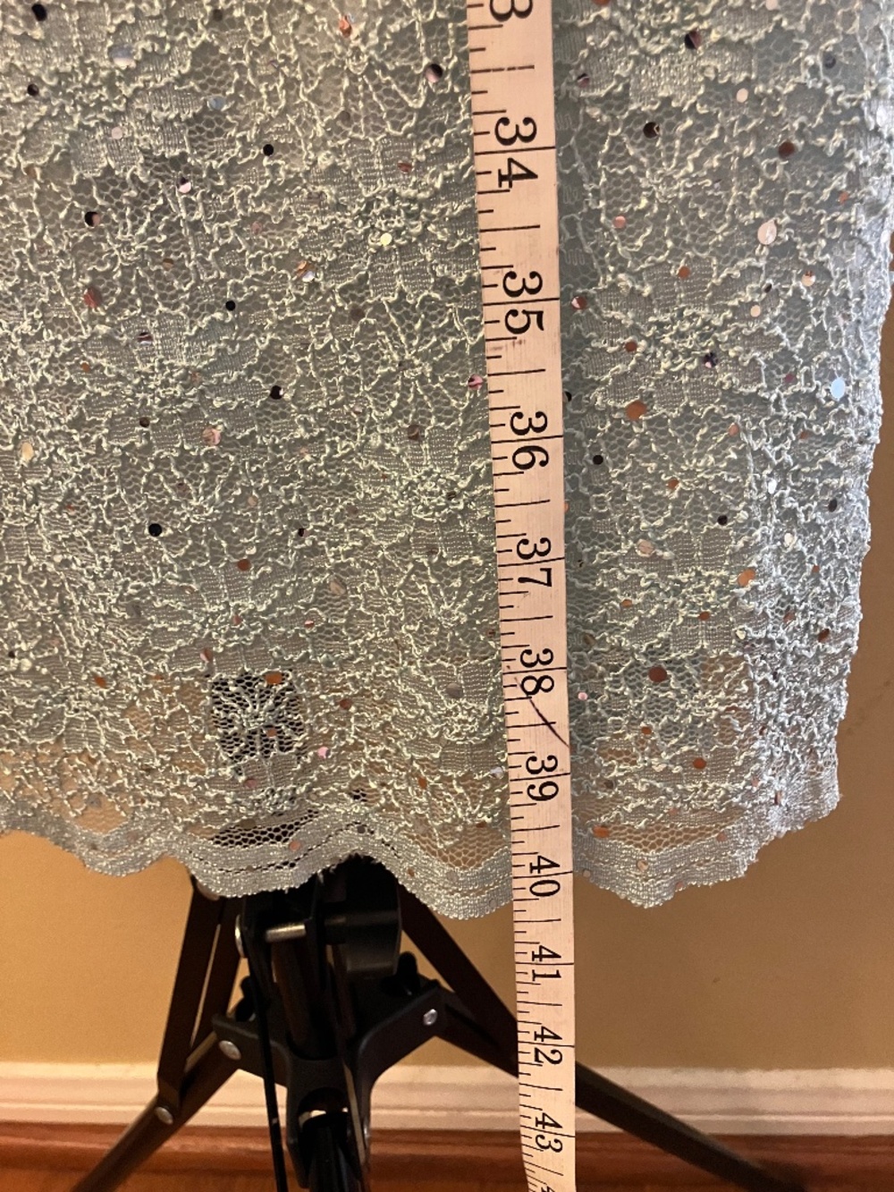 Dress - Picture 5 of 5